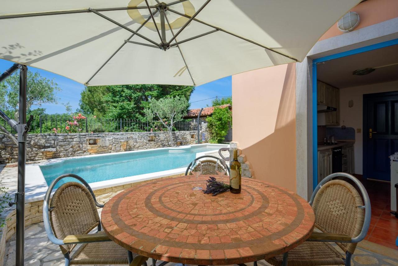 Casa Biguli Villa Sveti Lovreč Pazenatički Buitenkant foto